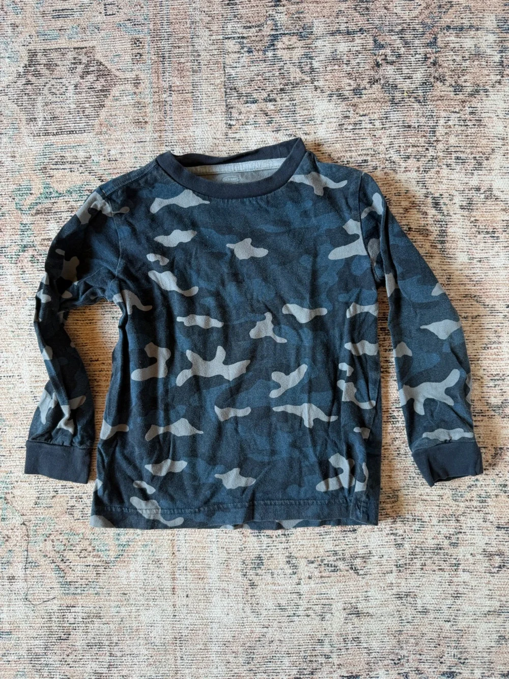 Old Navy Boys Long-Sleeve Camouflage Tee - Black & Gray